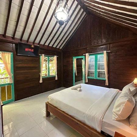 Tahlia'S Villa Sorongjukung 外观 照片