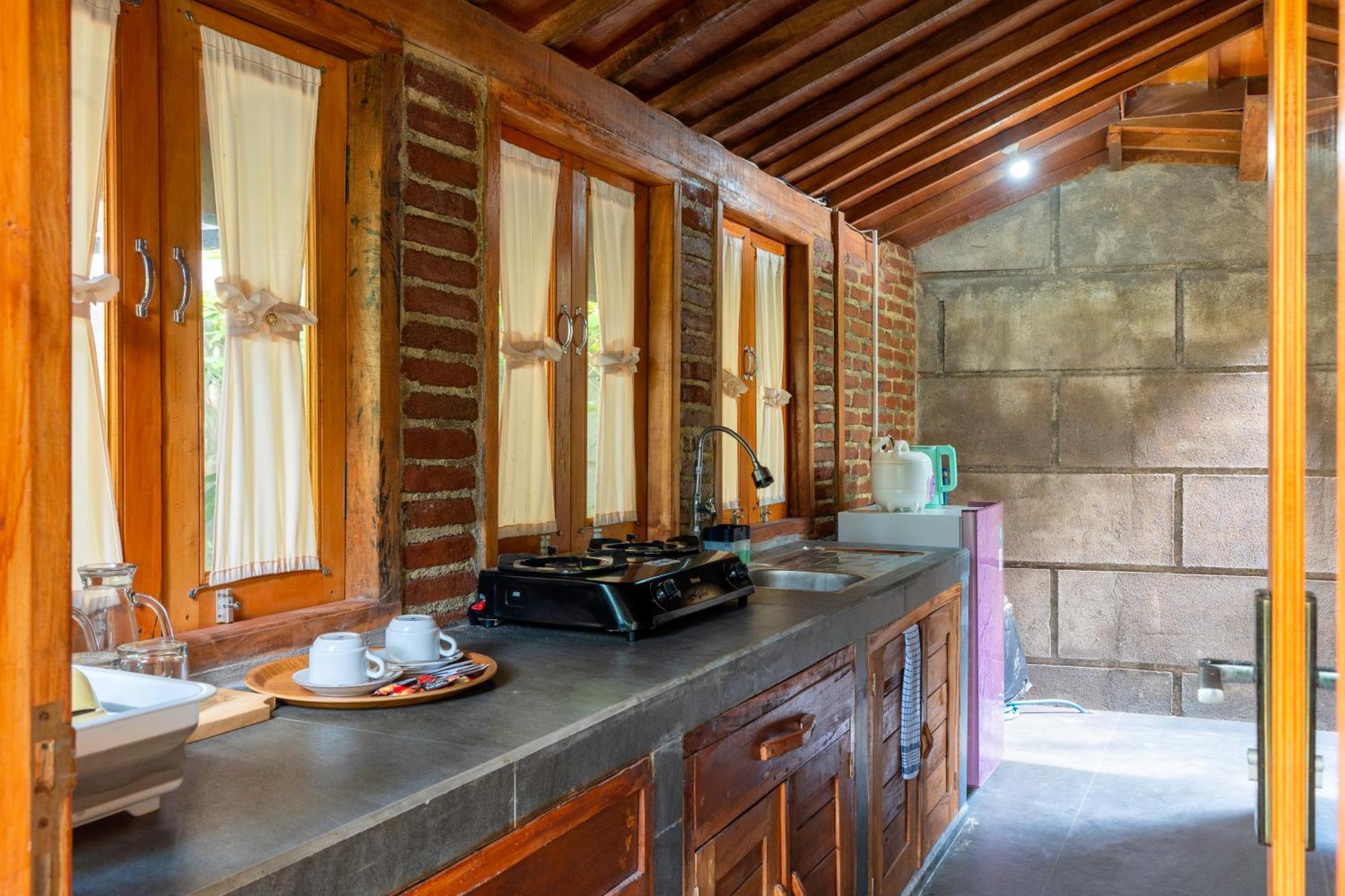 Tahlia'S Villa Sorongjukung 外观 照片