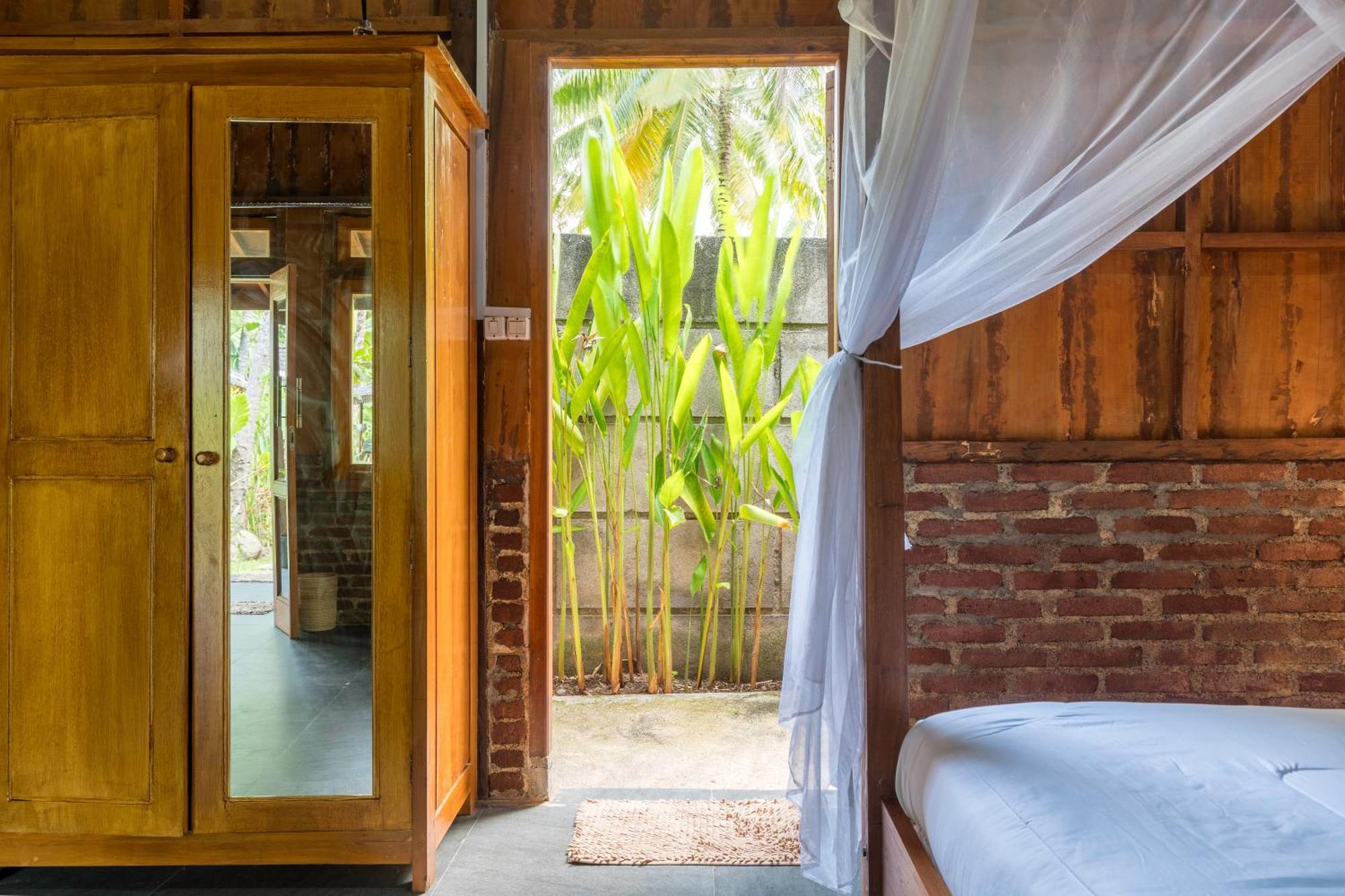 Tahlia'S Villa Sorongjukung 外观 照片